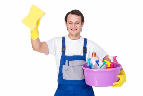 End of tenancy cleaning for a furnished property in W1W
